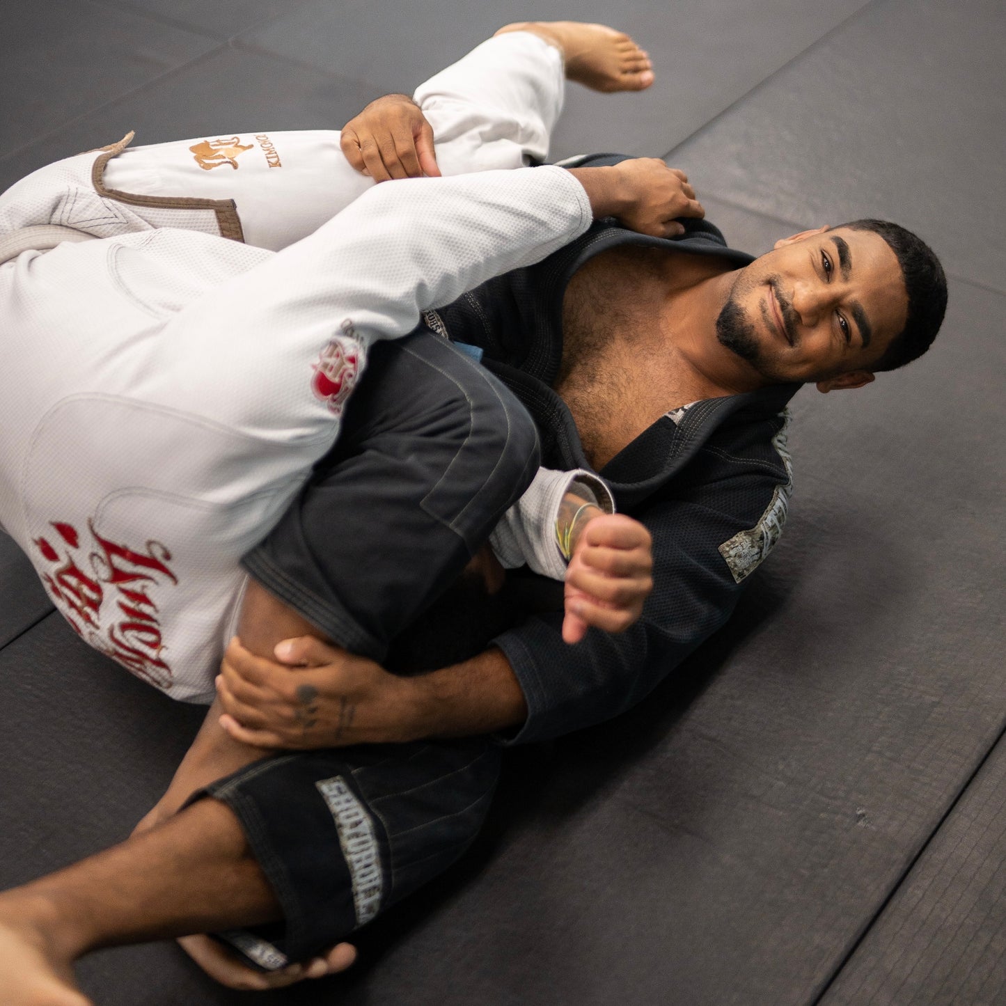 Adult Combo Jiu Jitsu & Kickboxing